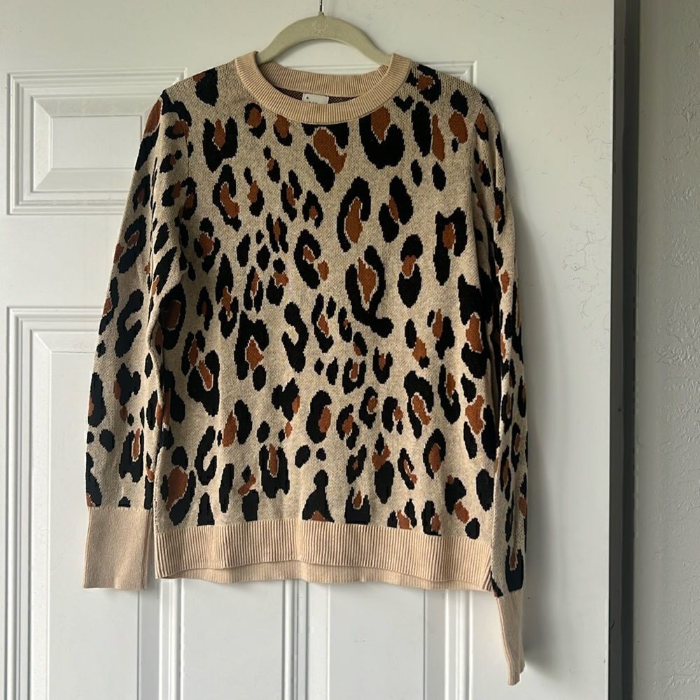 Leopard Sweater - A New Days - Great Condition - Size Small